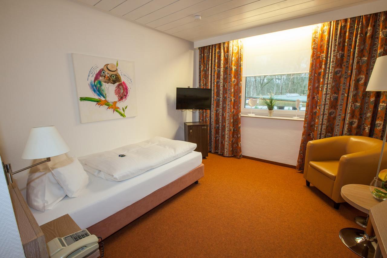 Hotel Am Springhorstsee Großburgwedel Exterior foto